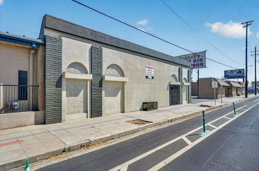 ±4,020 SF Freestanding Warehouse Building