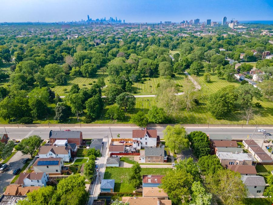 7112 S. University Ave