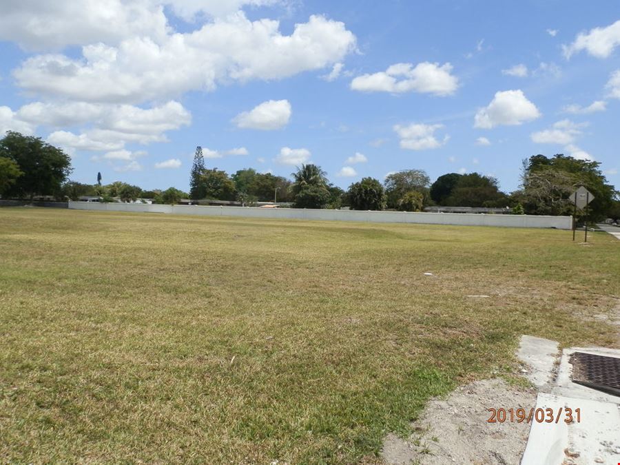 TAMARAC OFFICE/RETAIL SITE