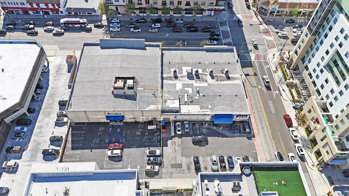 Flagship Glendale Retail Opportunity