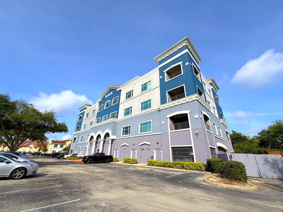 1743 Park Center Dr