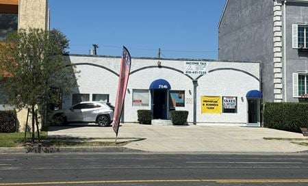 Preview of Office space for Rent at 7049 Owensmouth Ave