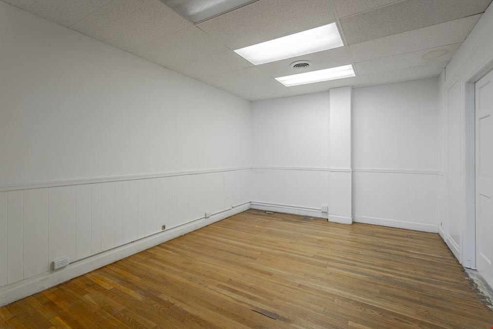 600 Georgia Ave Suite 8