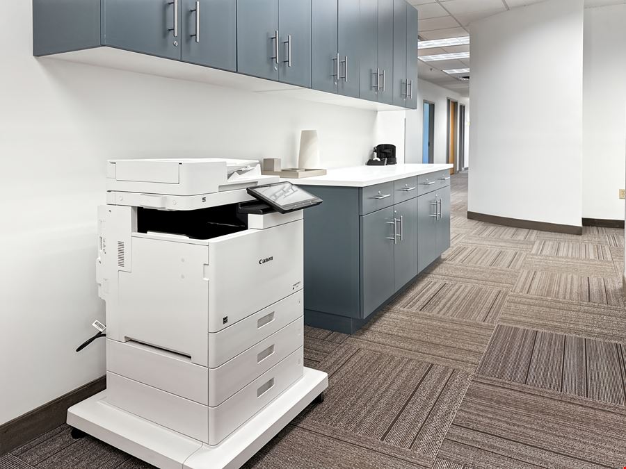 Regus - Minnetonka - County Road
