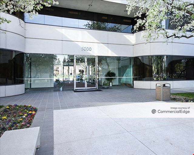 Signature Center II