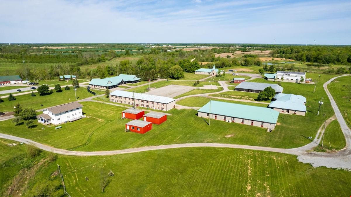 6727 & 6727 South Chippawa Road, West Lincoln