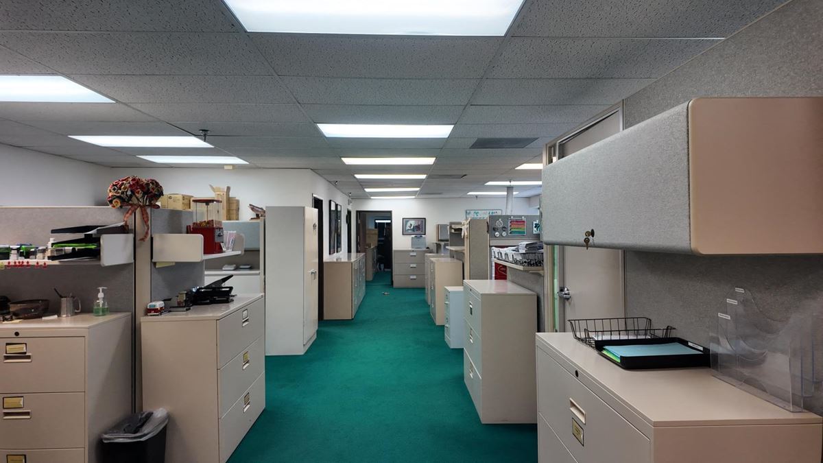 6908 East Thomas Office Park - 6% CAP Investment Opportunity