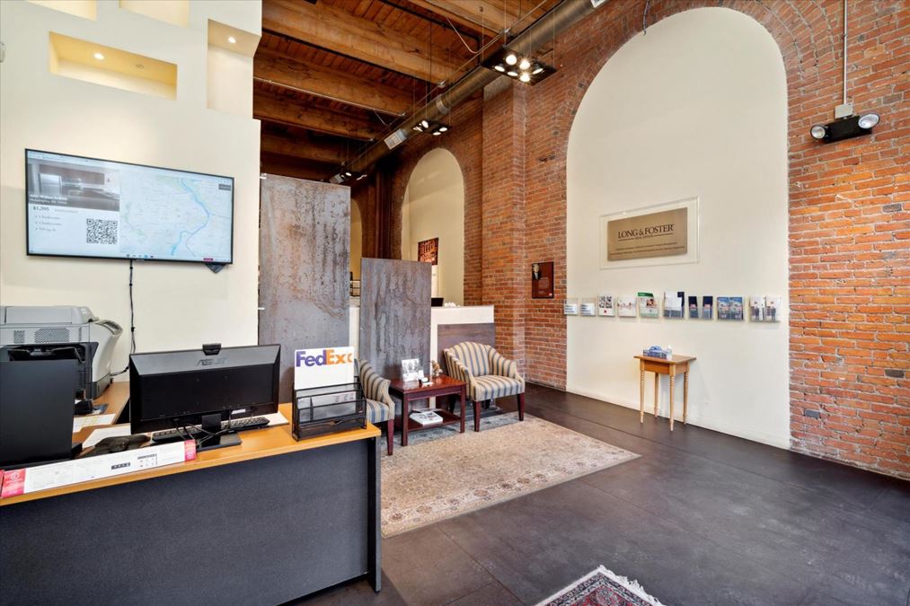 2,754 SF | Retail/Office Space | Flexible Terms