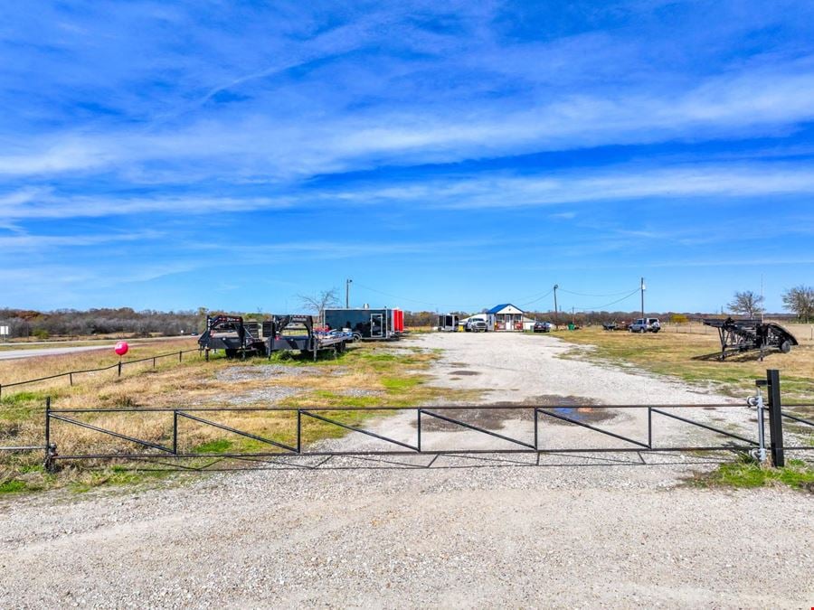 Car Lot for Lease in Kaufman