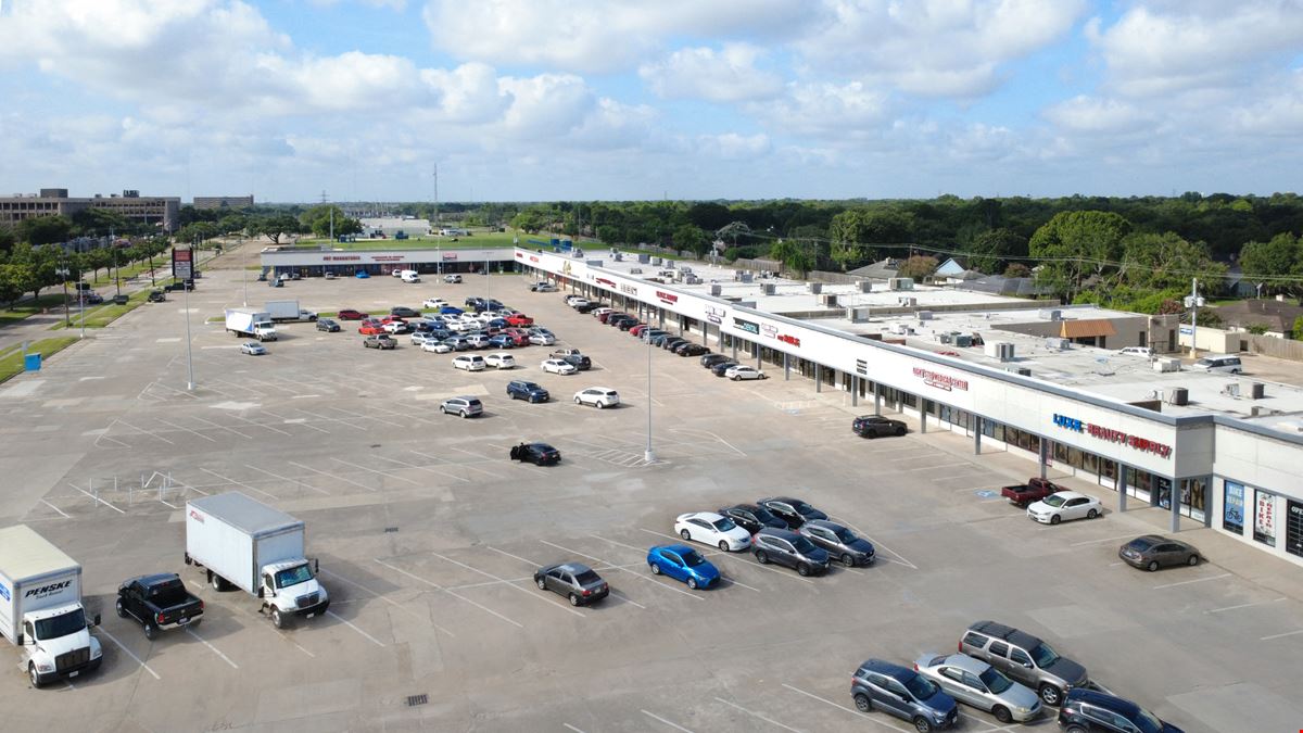 Fondrenwood Retail Center
