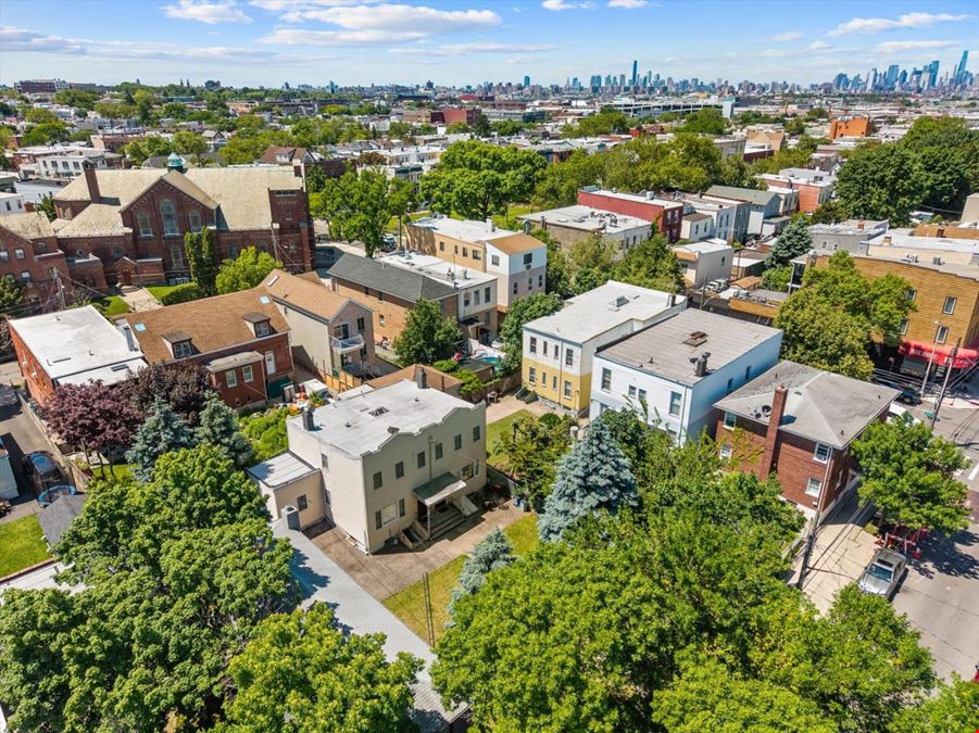 61-12 56th Dr