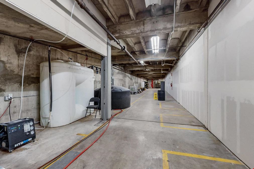 TWO SUITE WAREHOUSE WITH MEGA ELECTRICITY