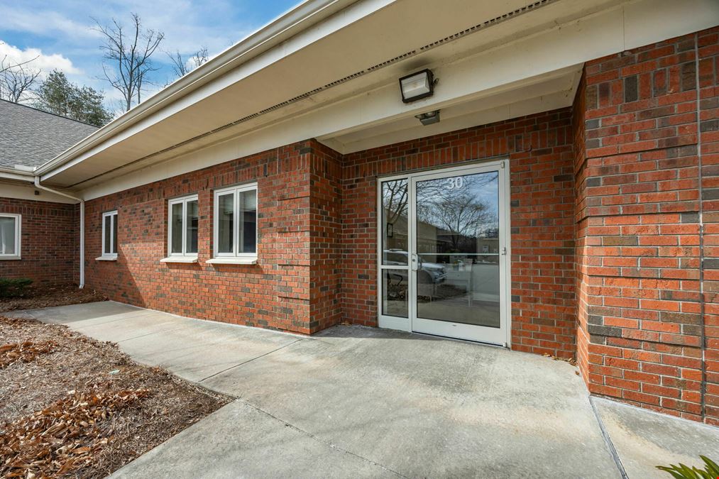 9 Walden Ridge Dr, Suite 30 - Lab Space