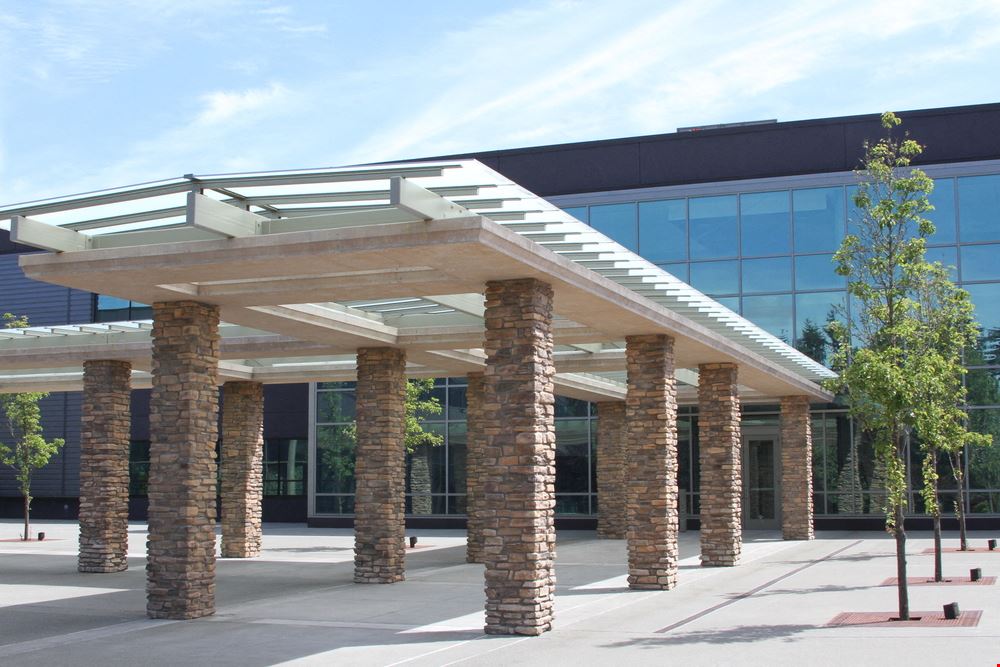 Benaroya South Hill Business & Technology Center