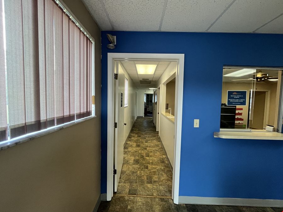6202 Presidential Court Unit A, 2,050 Square Feet Medical Office Fort Myers, FL 33919