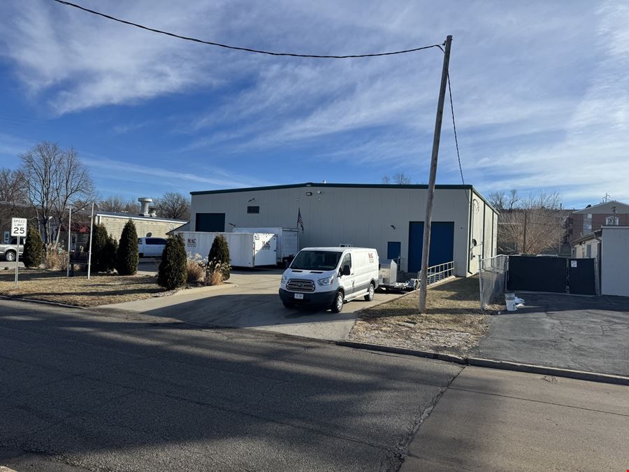 2015 N 84th St