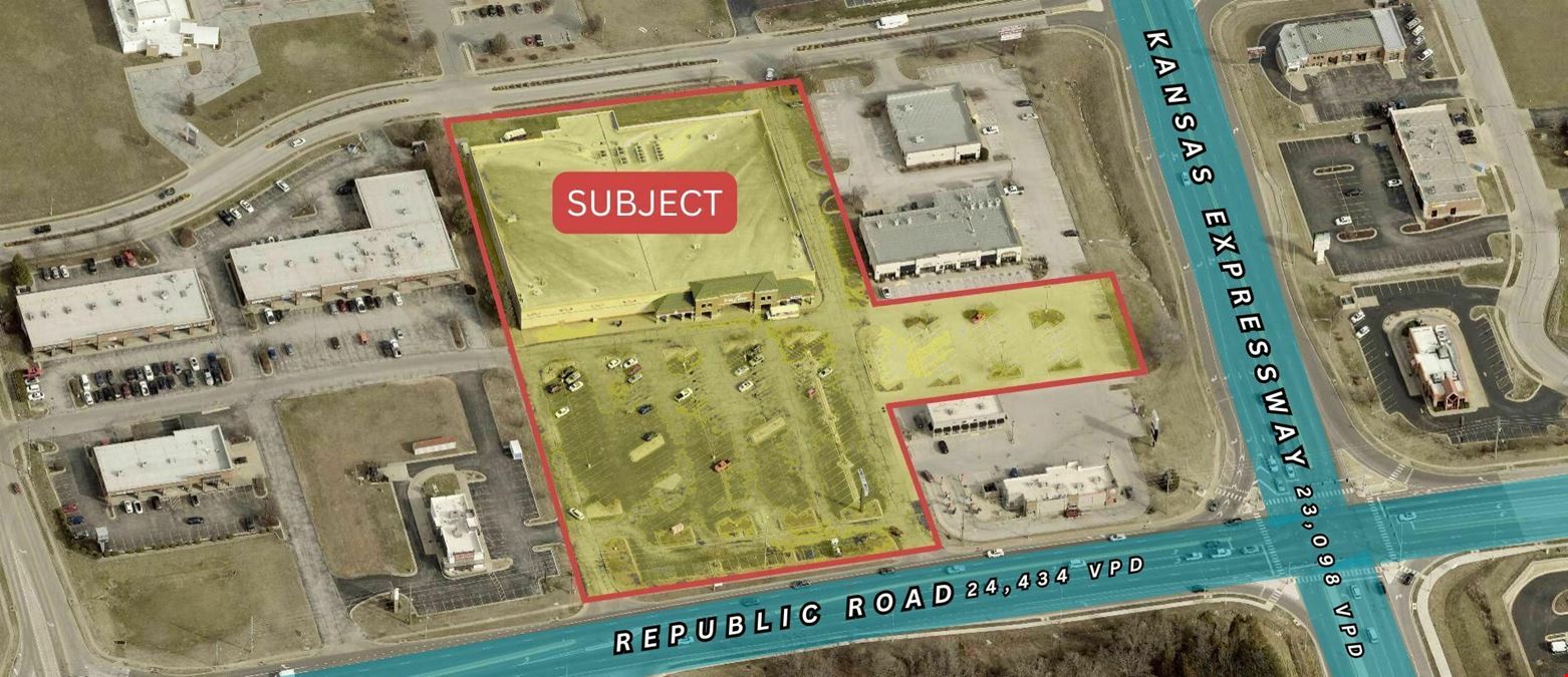 LARGE RETAIL BUILDING FOR SALE OR LEASE IN SOUTHWEST SPRINGFIELD