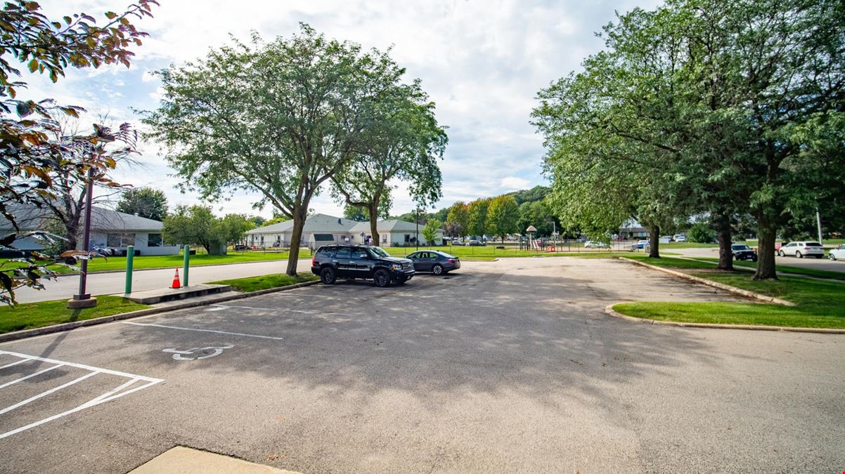 Move-In Ready Office Suite at Greenview Place
