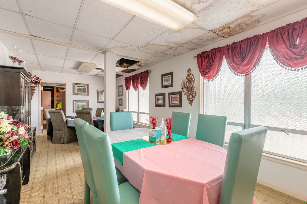 54 S Ridgewood Ave