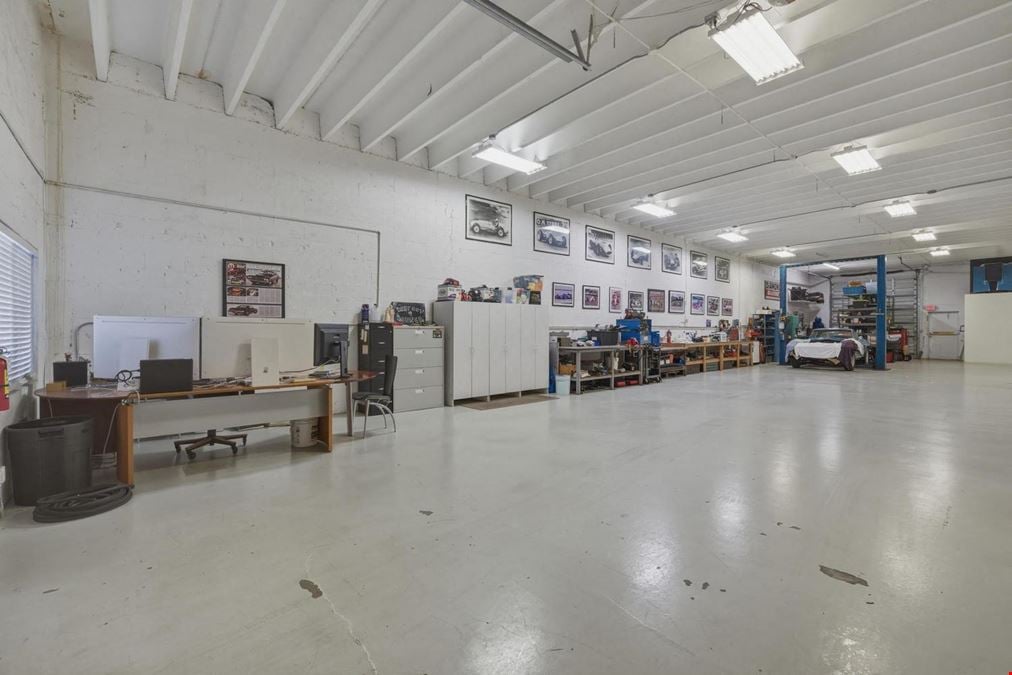 Freestanding fully renovated Flex Space