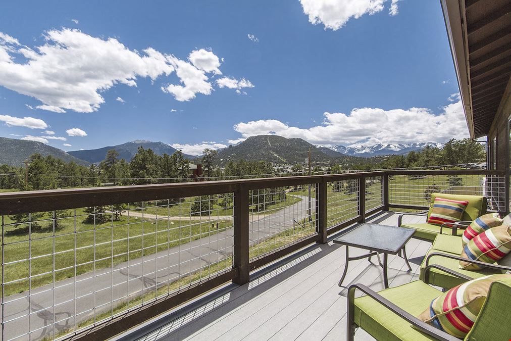 Coyote Mountain Lodge