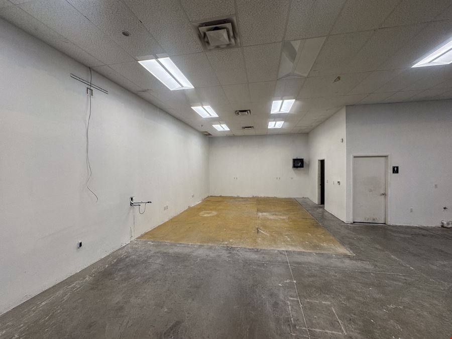 640 W Centennial Blvd