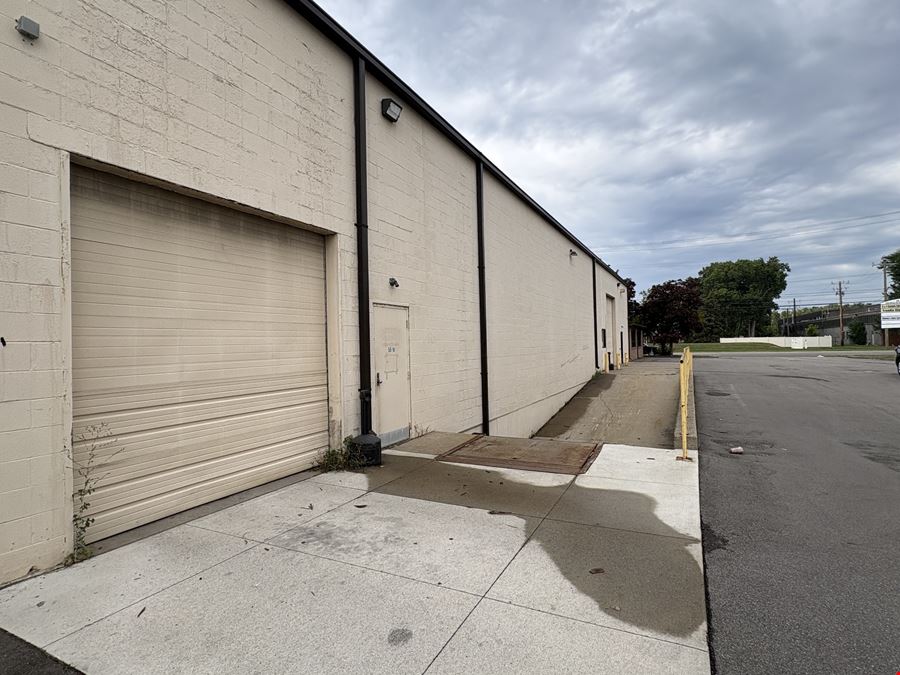 5510 E 10 Mile Rd