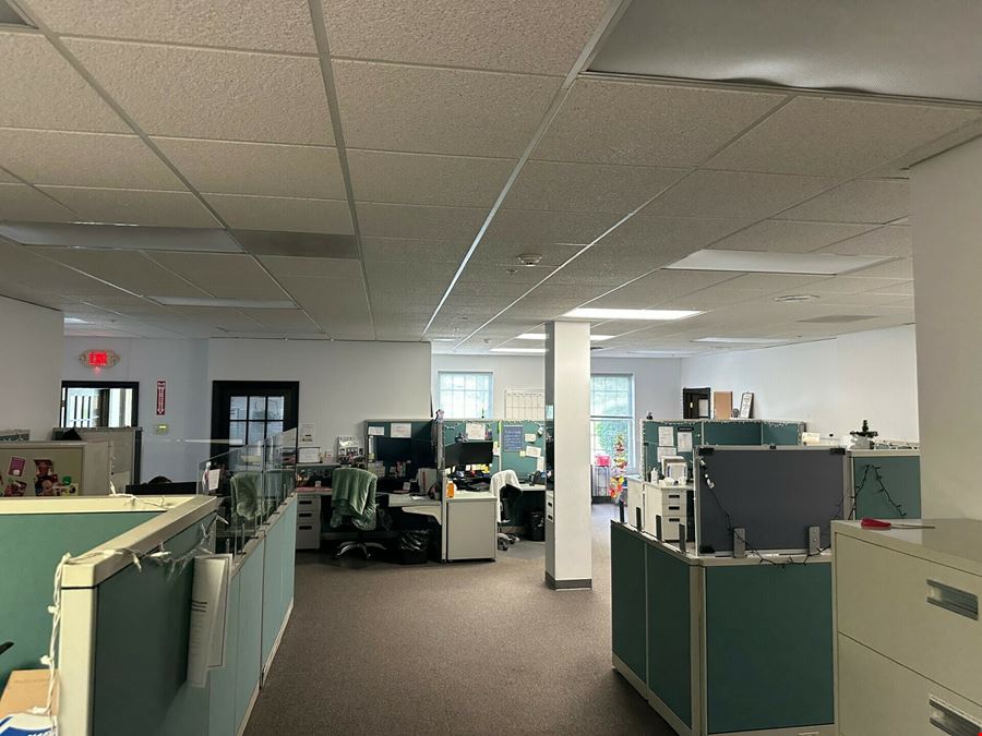 30 Corporate Dr