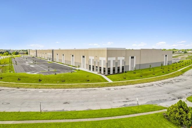 Preview of Industrial space for Rent at 5901 Skyview Dr.