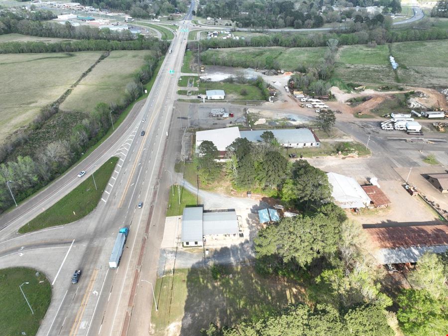 Atlanta, TX Commercial Building in Prime Location