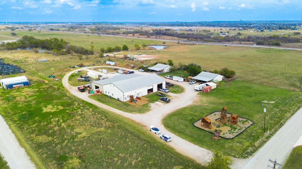 9510 Swafford Rd, Justin, TX
