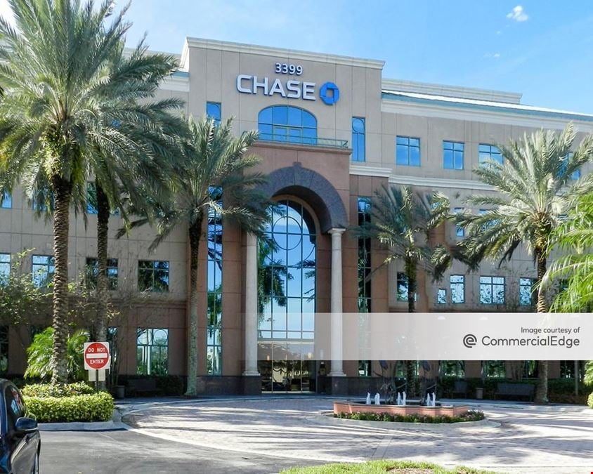 PGA Financial Plaza at MacArthur Center