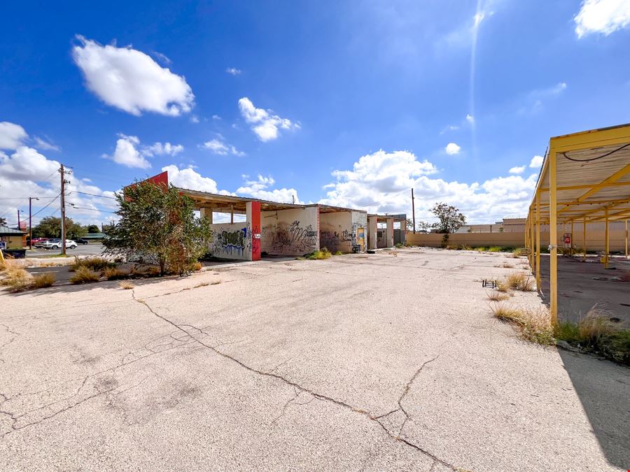 1329 San Andres Drive