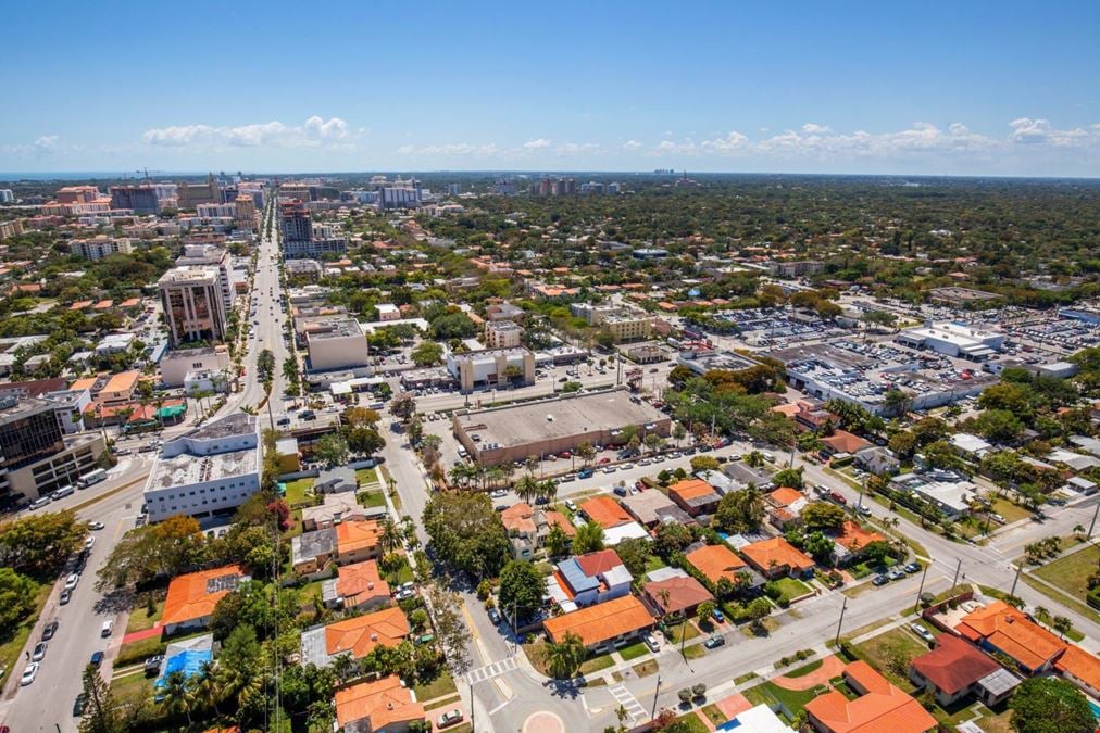 Navarro Gables