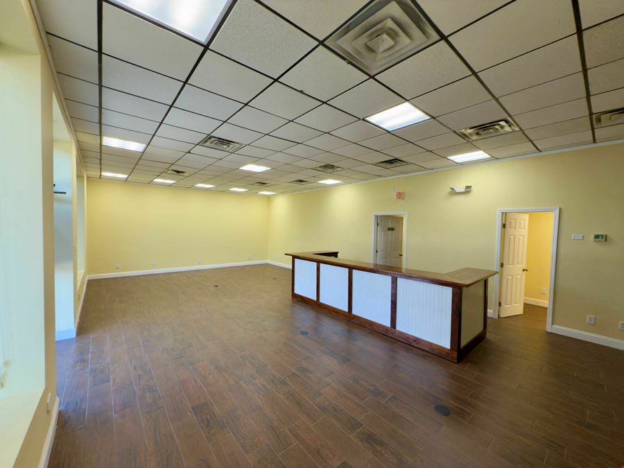 For Lease – 2,340 SF Office/Retail Space in Crestview, FL
