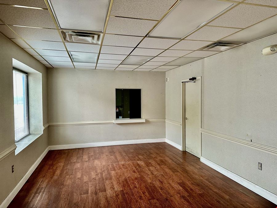 Listing #33 - 215 North St, Suite B+E, Elkton, MD
