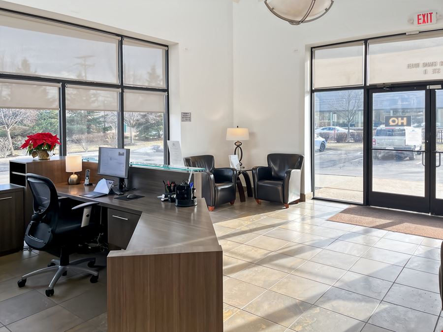 HQ - Novi - Grand River Ave