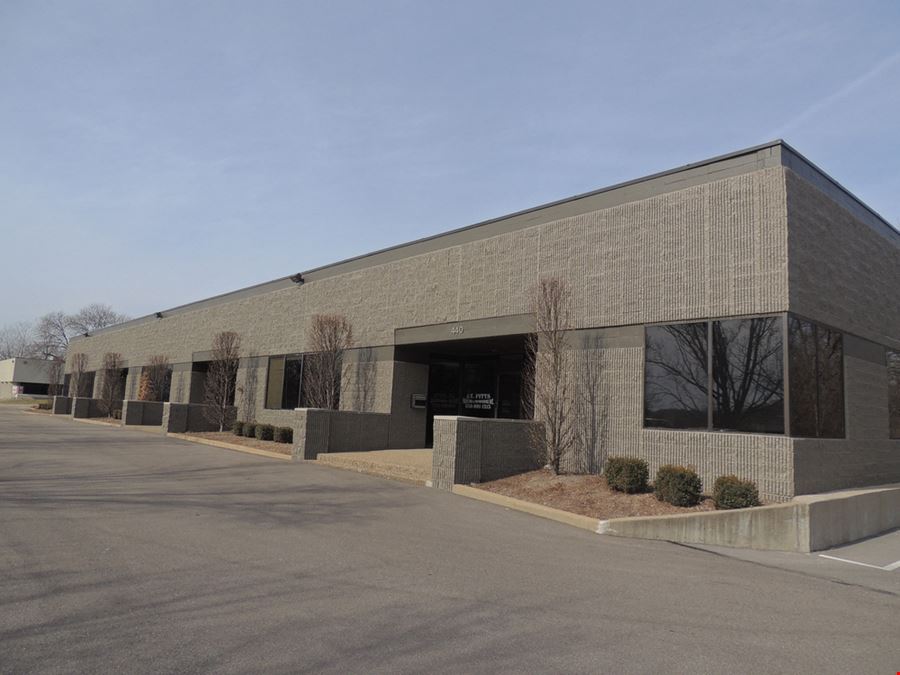 440-460 Sovereign Court
