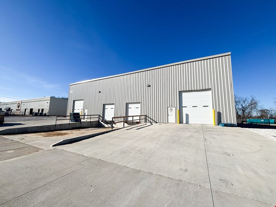 2023 BUILD: 12,000 SF Warehouse for Lease