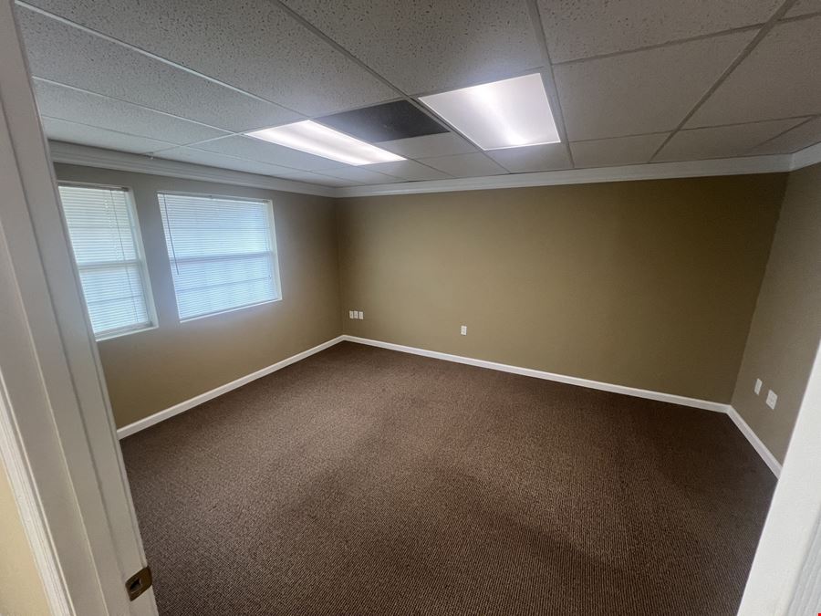 1588 Gravois Rd