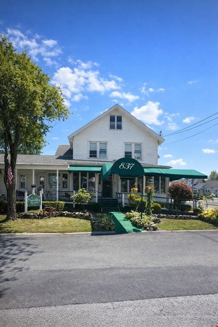 10 Bruen Ct Rensselaer