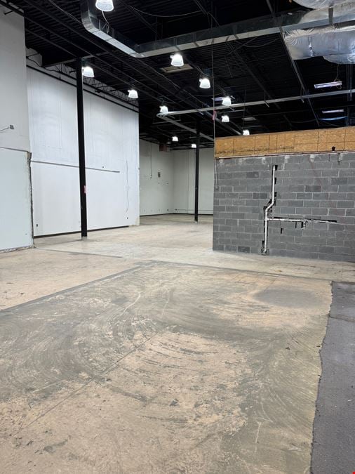 1400 Duke St Suite A
