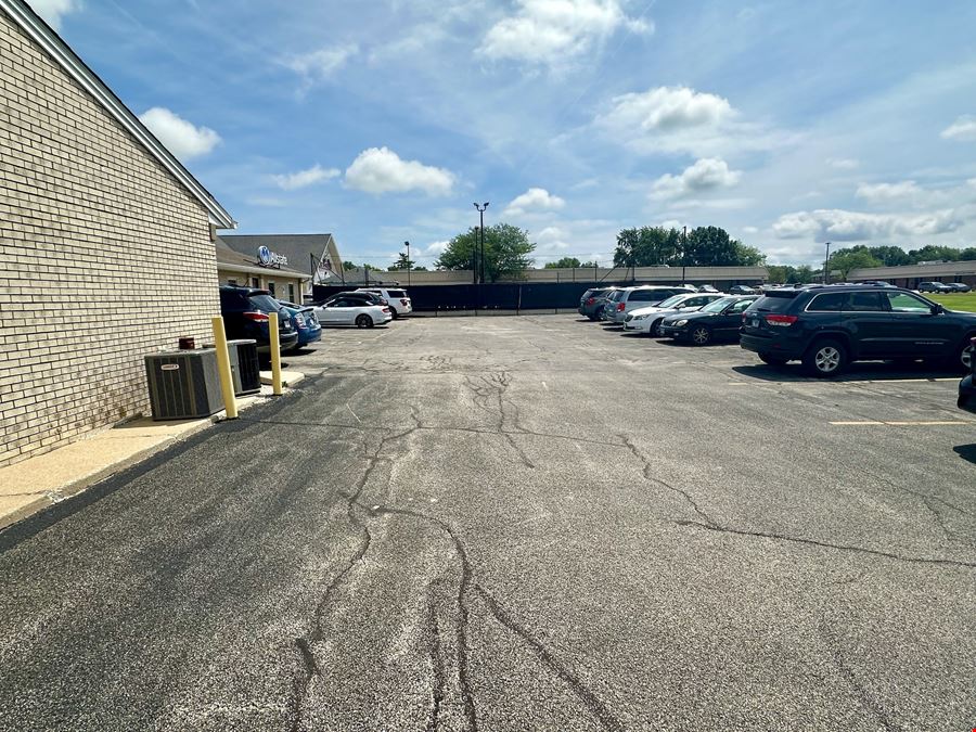 Retail/Office - 202 S Eldorado, Unit C2