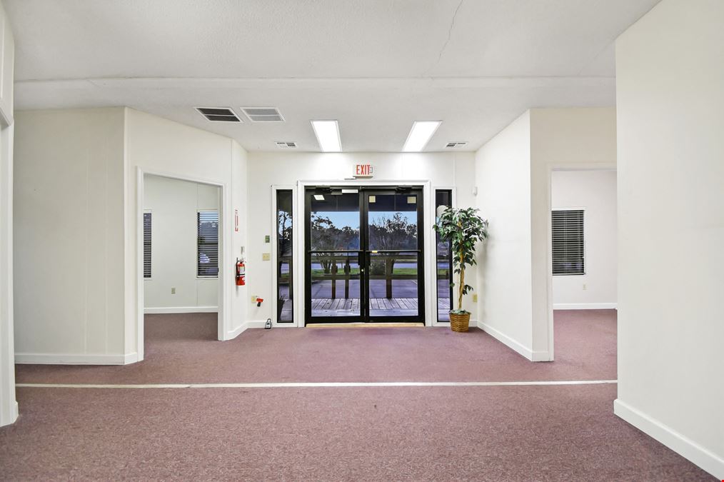 1535 State Road 207