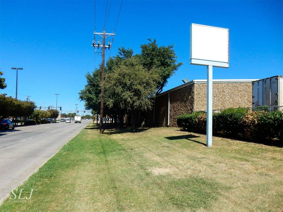 Addison Industrial Building