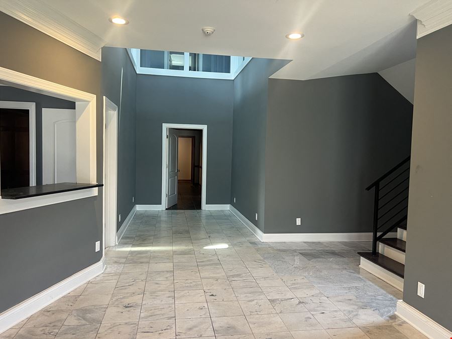 Lynchburg Legal & Professional Building