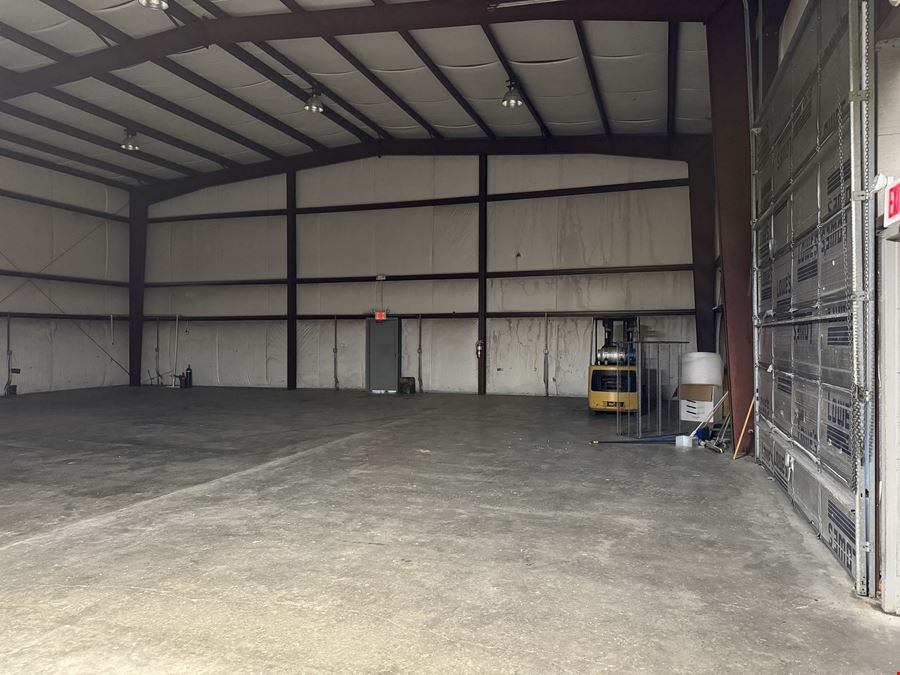 Office/Warehouse Flex Industrial Building For Sale