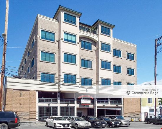 WorkSphere Coworking - 5470 Shilshole Avenue Northwest