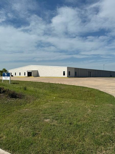 Preview of commercial space at 1008 SW Carlos G Parker Blvd