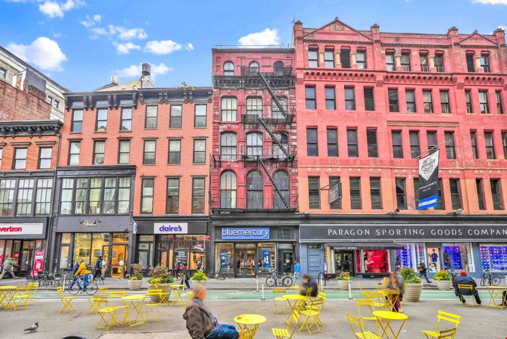 865 Broadway